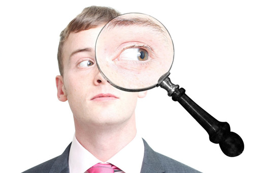 高敏感行业背调加码，该如何突围？